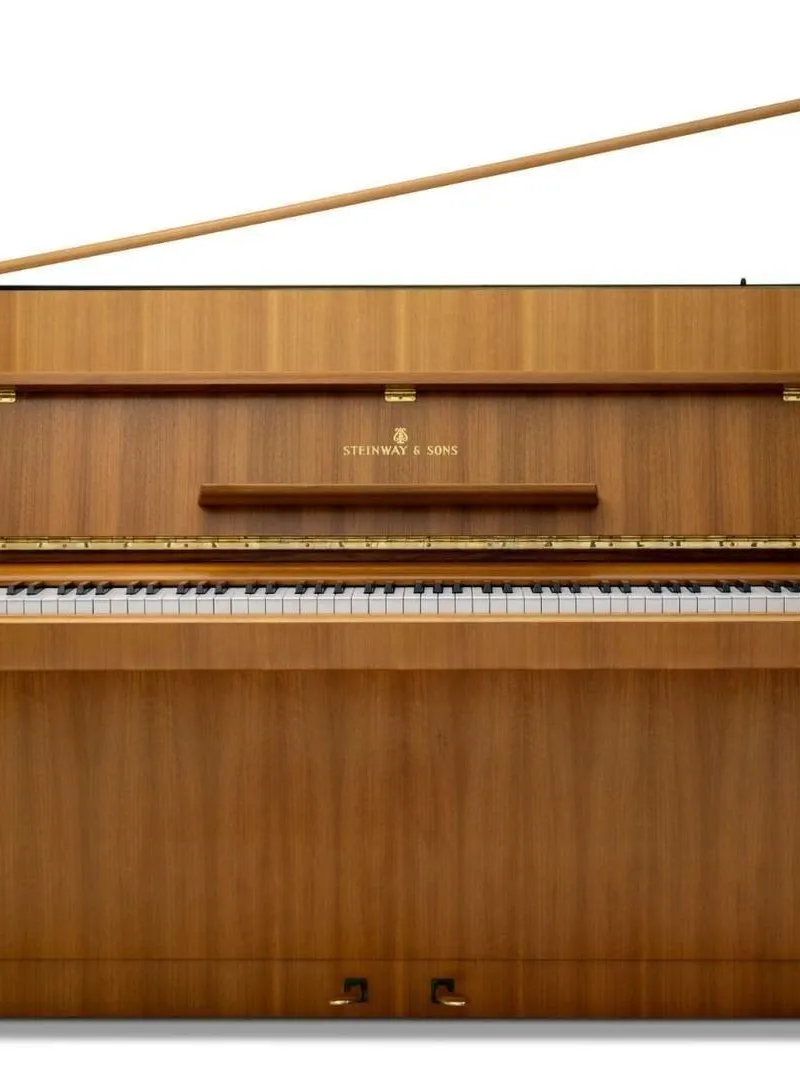 Piano STEINWAY