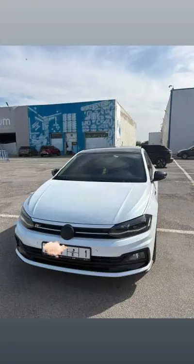 Polo r line