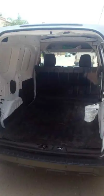 Renault express van