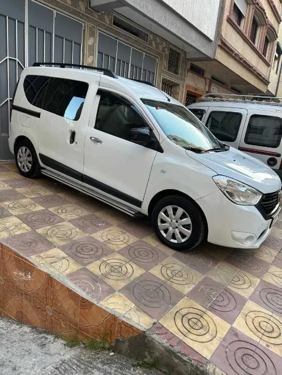 DACIA DOKKER MODEL 2019