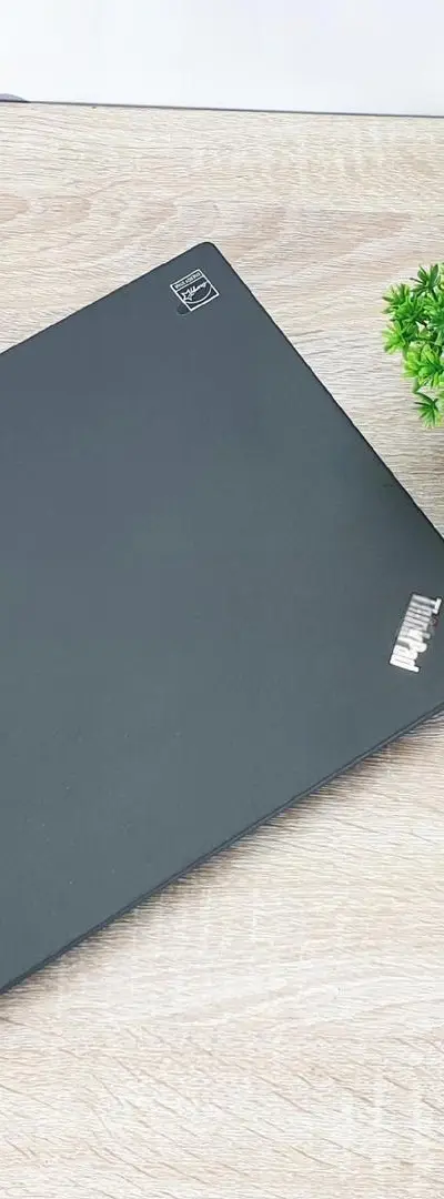 Lenovo ThinkPad i5 RAM 8 Disque SSD Batterie 4h