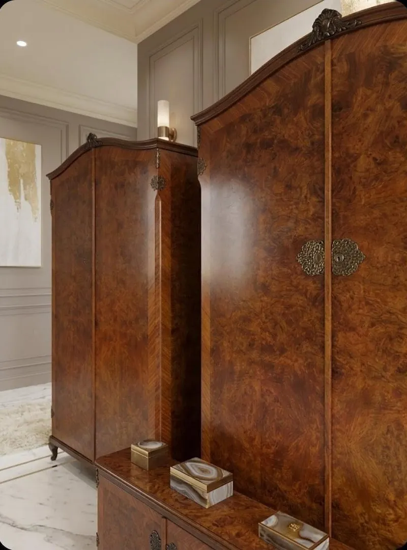 Le Duo Royal et Décoration Majestueuse