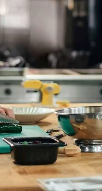 Femmes ménage et cuisine professionnelle