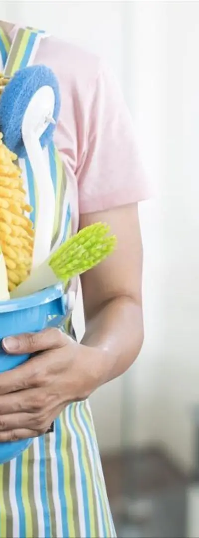 Femme de ménage cuisinière