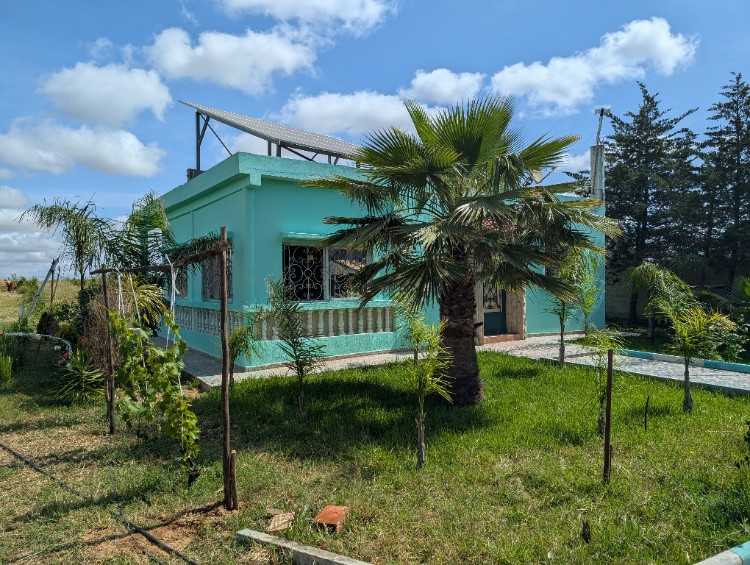 Ferme titrée avec Maison à tifelt
