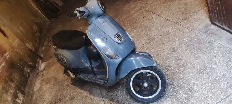 Vespa lx 125