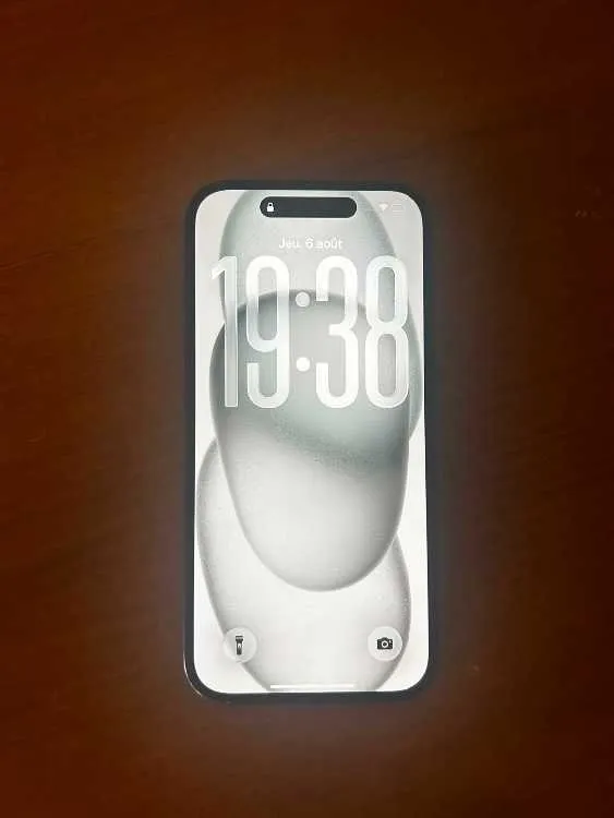 iPhone 15