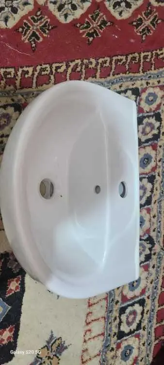 toilette et lavabo