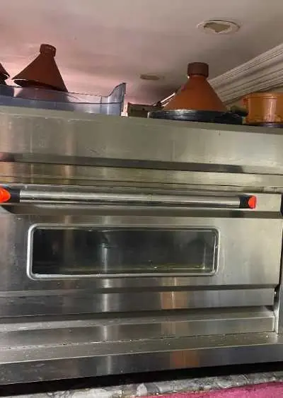 Four pizza professionnel hay rehma salé