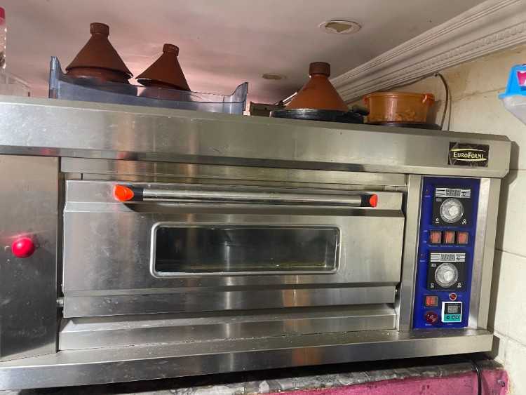 Four pizza professionnel hay rehma salé
