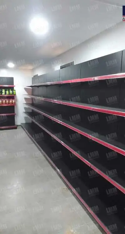 Rayonnage de Présentation et de Stockage