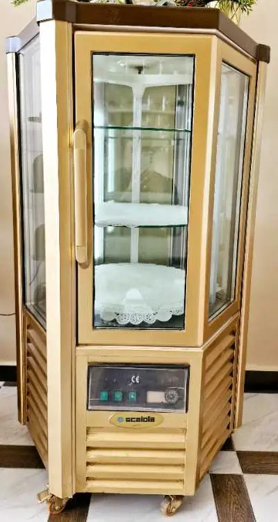 Réfrigérateur Vitrine Pâtisserie