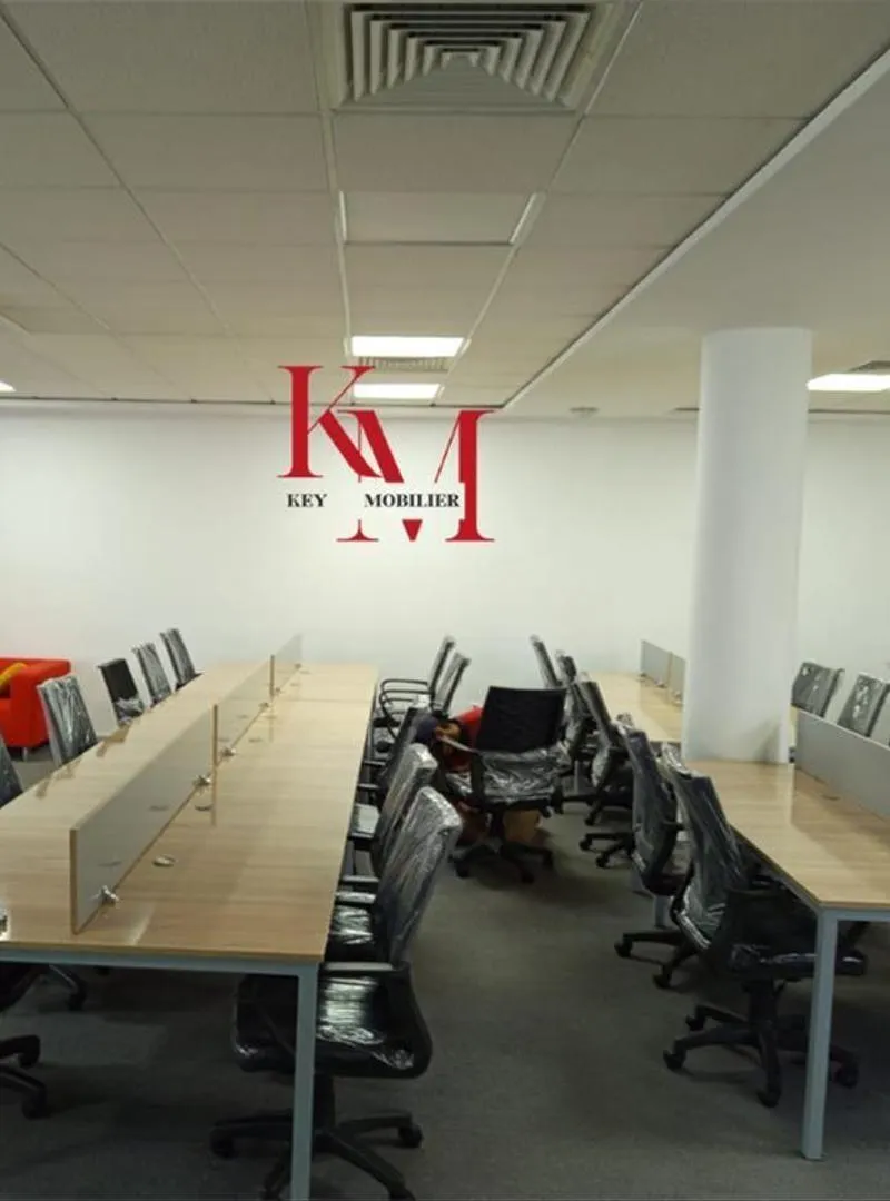 Fabrication de bureaux centre d'appel sur commande