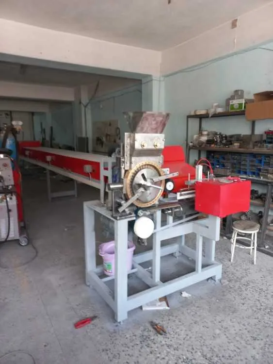 MACHINE À SUCRE EN CUBES ENTIÈREMENT AUTOMATIQUE