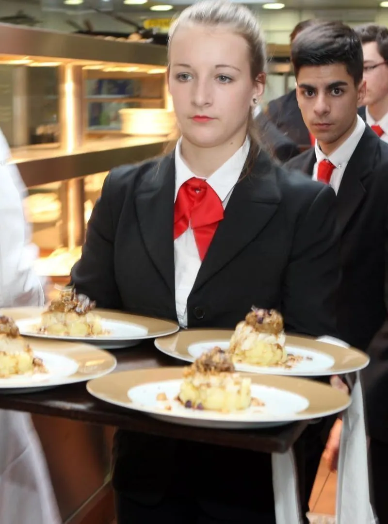 Brigade restaurant