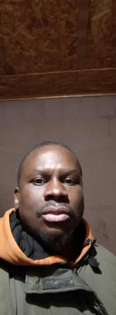 Africain à la recherche d'un travail