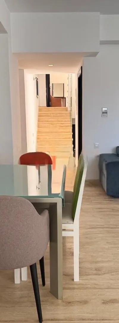 Triplex à Louer avec Piscine SKhirat