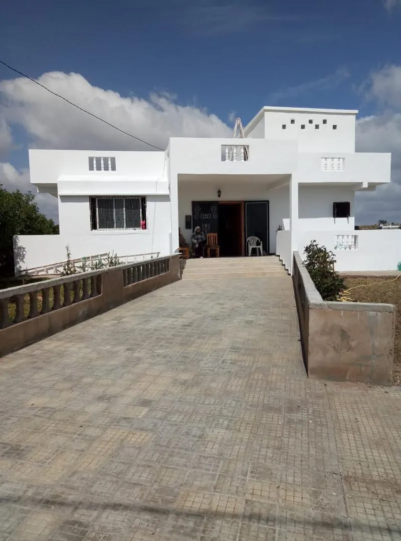 Ferme de 5000 m² à Chaïbat