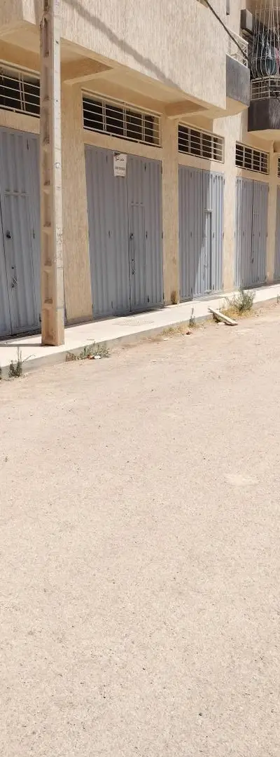 Magasins à vendre à Al Marja