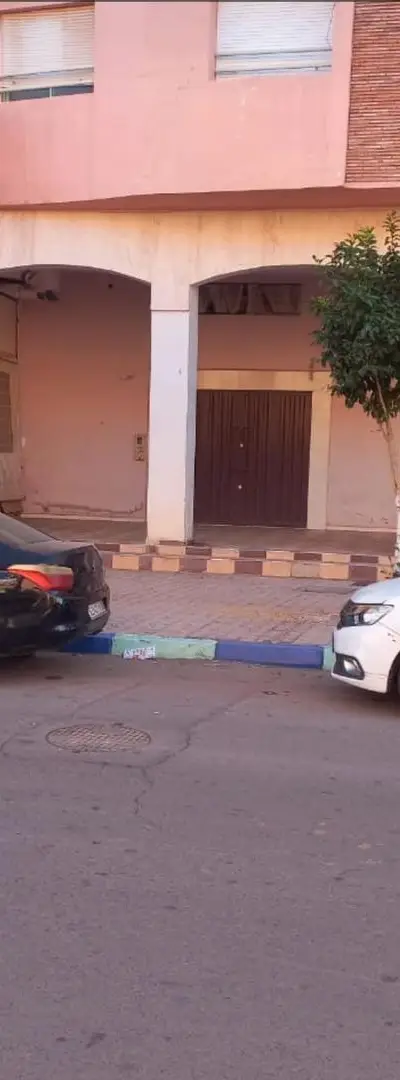 Magasin à vendre à Alazzouzia