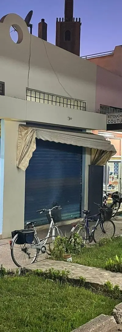 Local commercial / magasin à vendre / محل تجاري