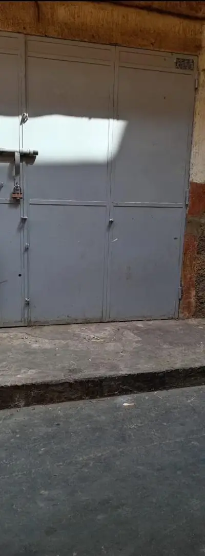 Local commercial à vendre