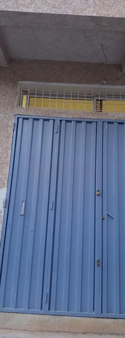 Garage commercial et cave à vendre