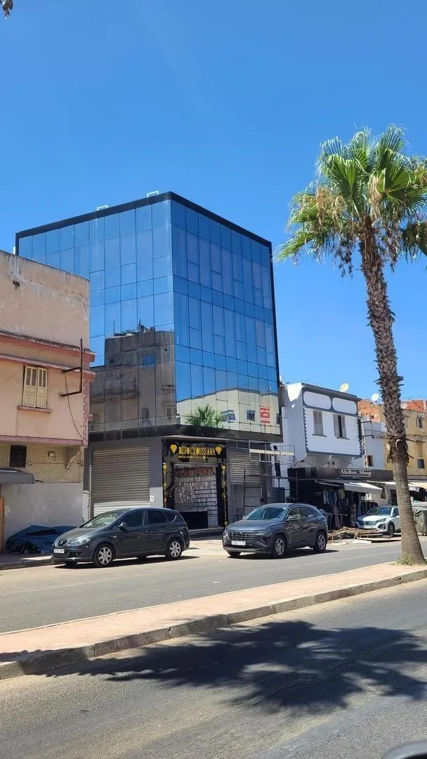 Bureaux à vendre sur Palestine Street