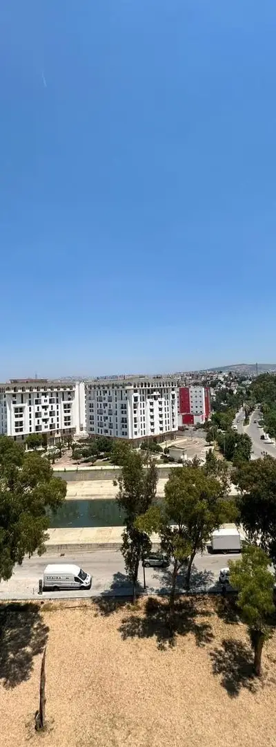 Appartement avec vue magnifique sur la corniche de Tanger à louer
