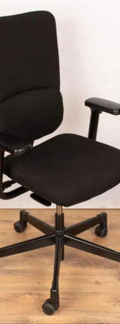 Chaise de bureau Steelcase lets’b tissu noir