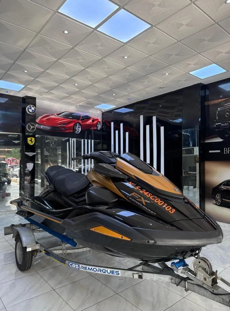 Jet-Sky Yamaha FX SVHO édition spéciale