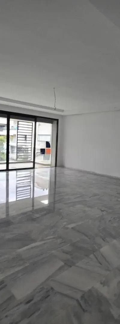 Appartement à louer sur El Menzeh Route Zaer