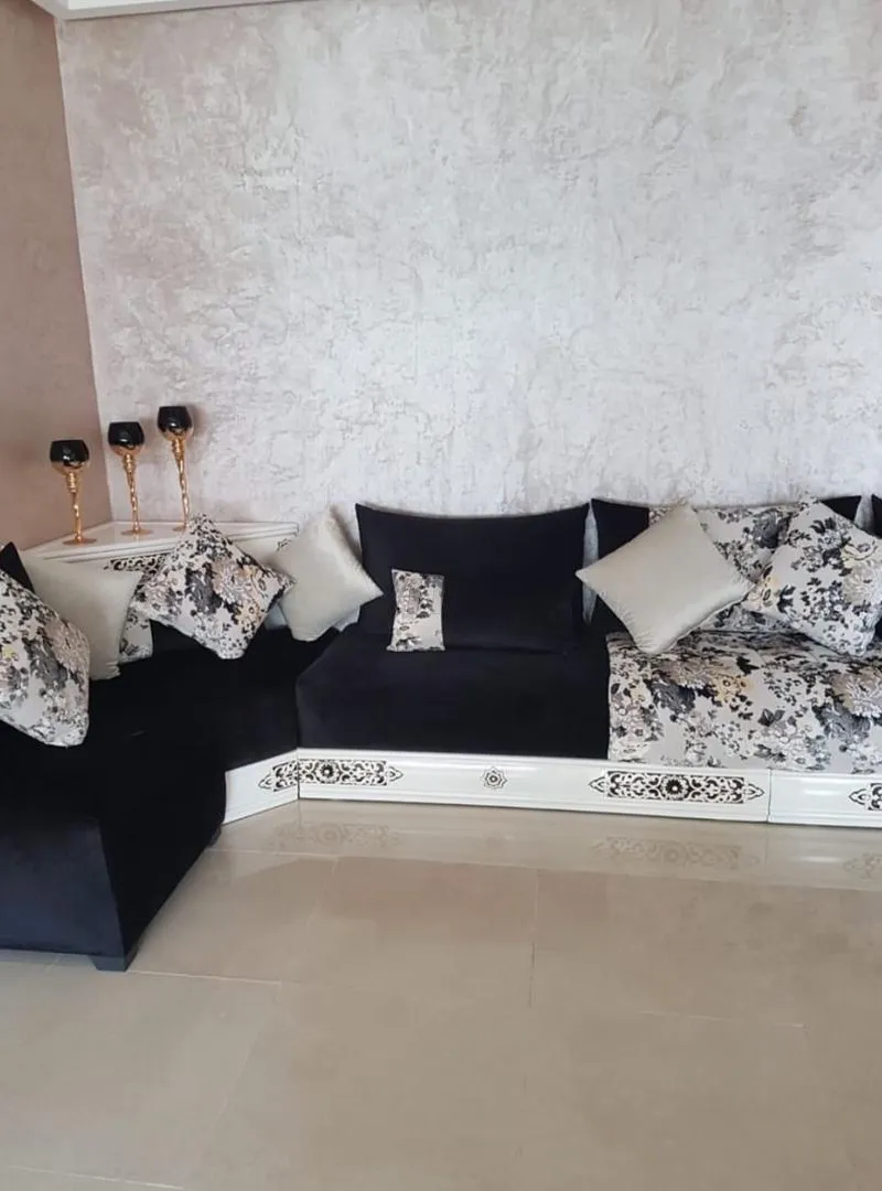 Appartement meublé Mansbay vue sur piscine