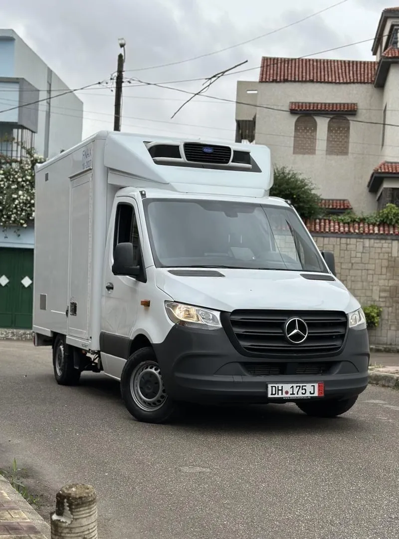 Mercedes Sprinter Frigo Négatif 3,5t - DERKAOUI