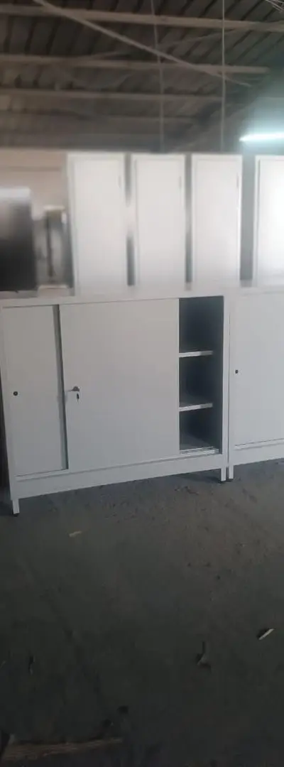 Armoire métallique