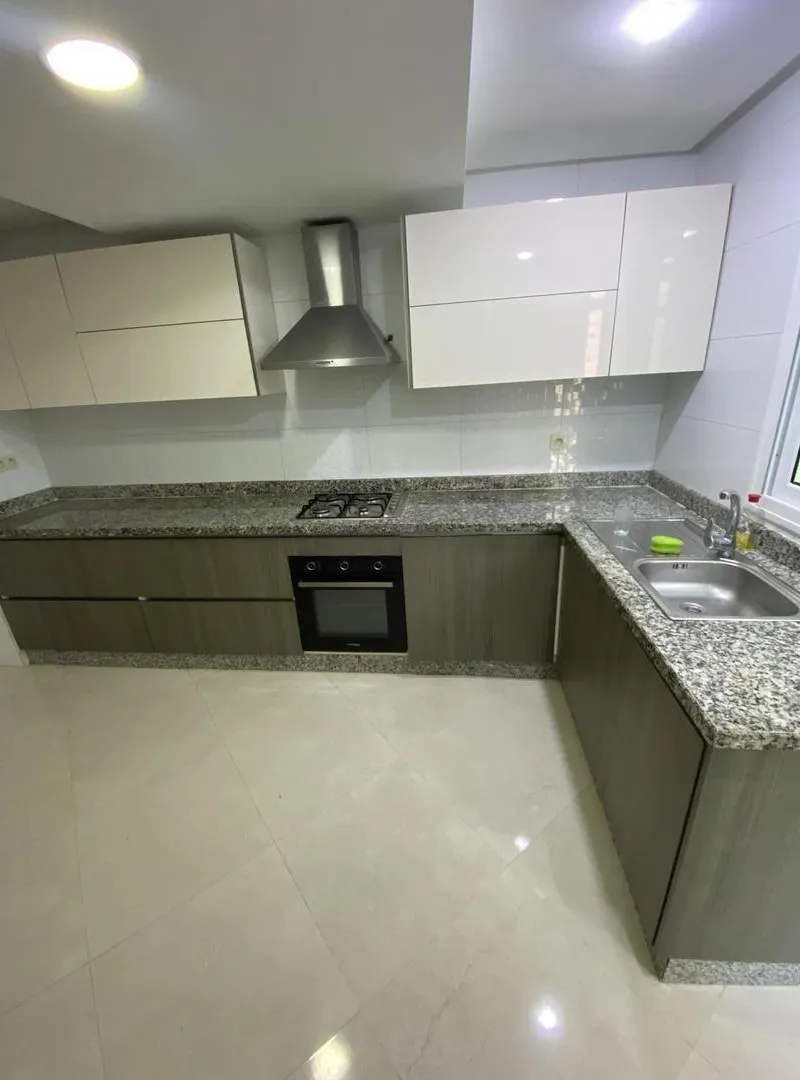 Appt à louer 135 m2 Tanger Place Mozart