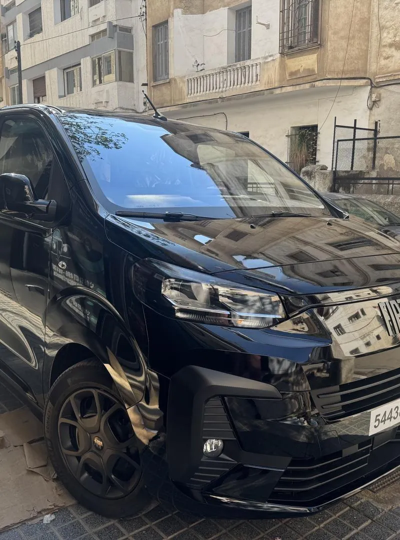 Location de voiture 9 places