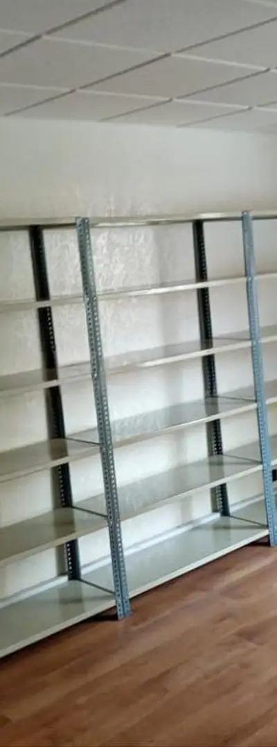Rayonnage métallique