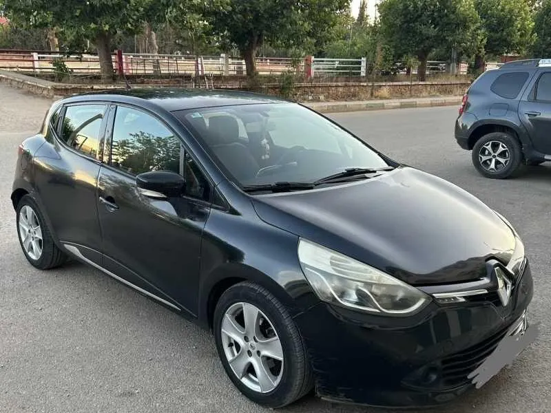 RENAULT Clio 2014 Diesel Occasion El Hajeb Maroc
