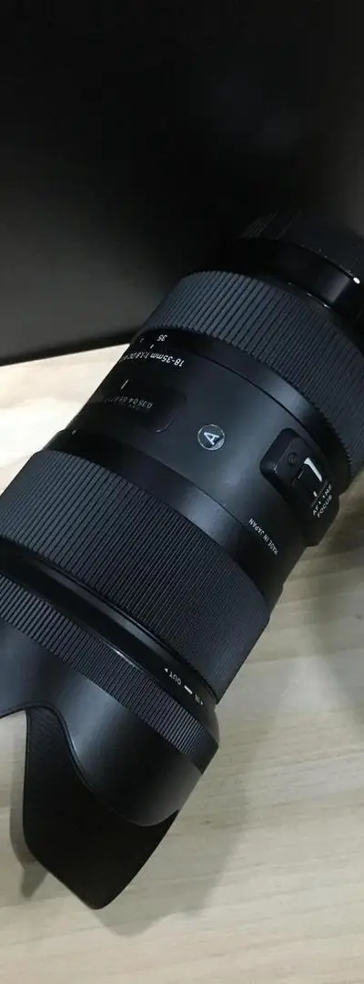 Objectif Sigma 18-35mm f1.8 monture Canon