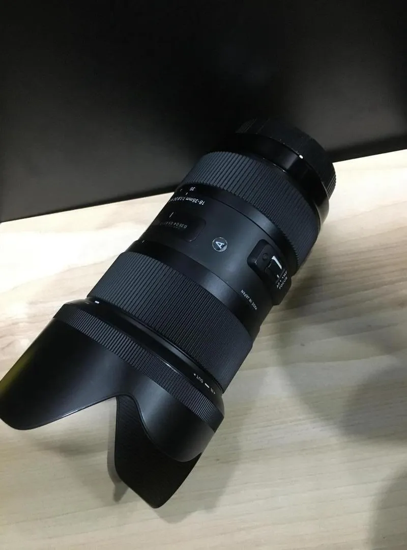Objectif Sigma 18-35mm f1.8 monture Canon