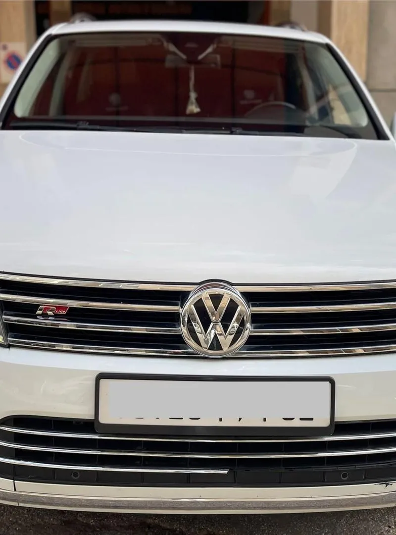 WOLKSVAGEN TOUAREG R LINE