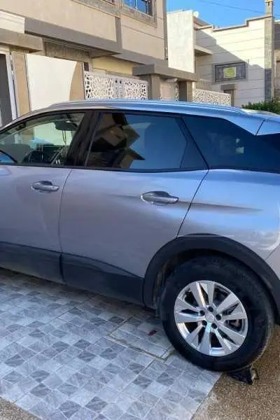 PEUGEOT 3008 2022 Diesel Occasion Oujda Maroc