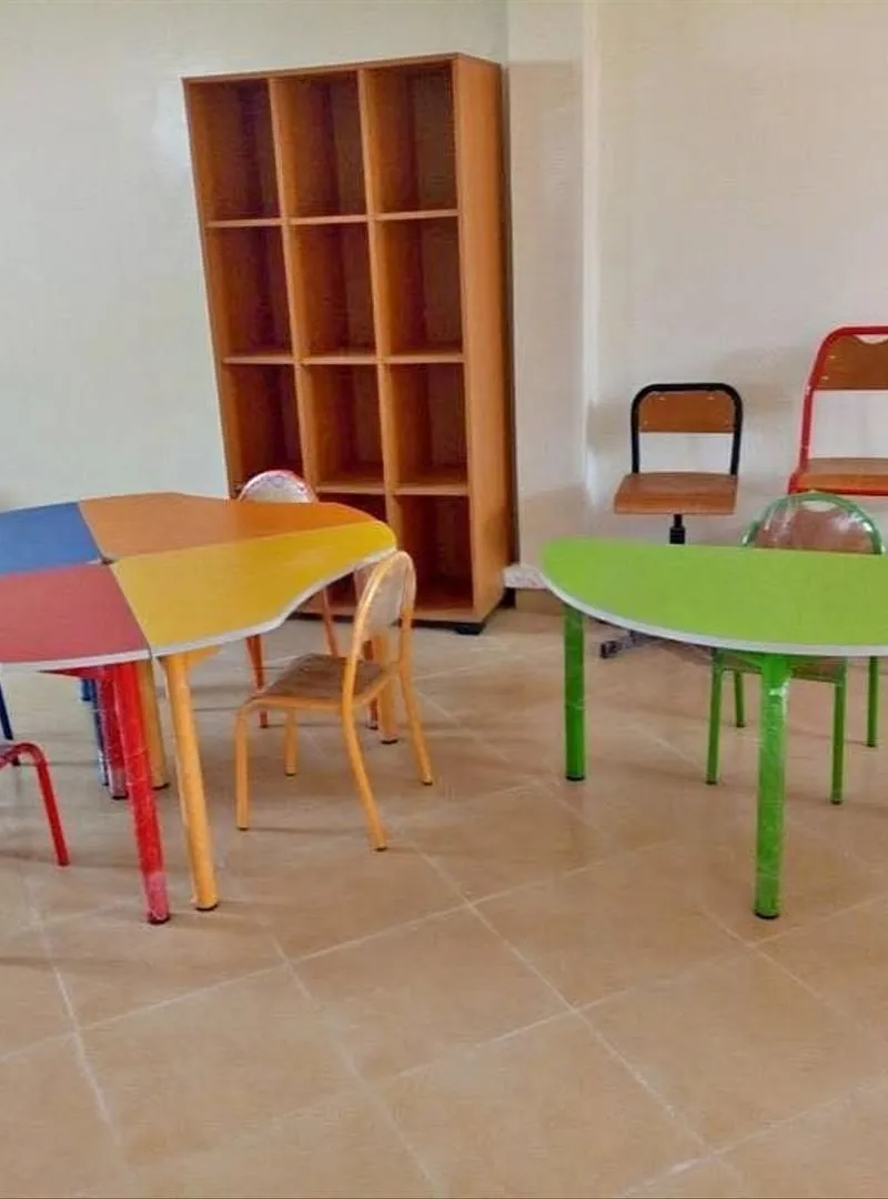 fabrication mobilier scolaire table et chaise