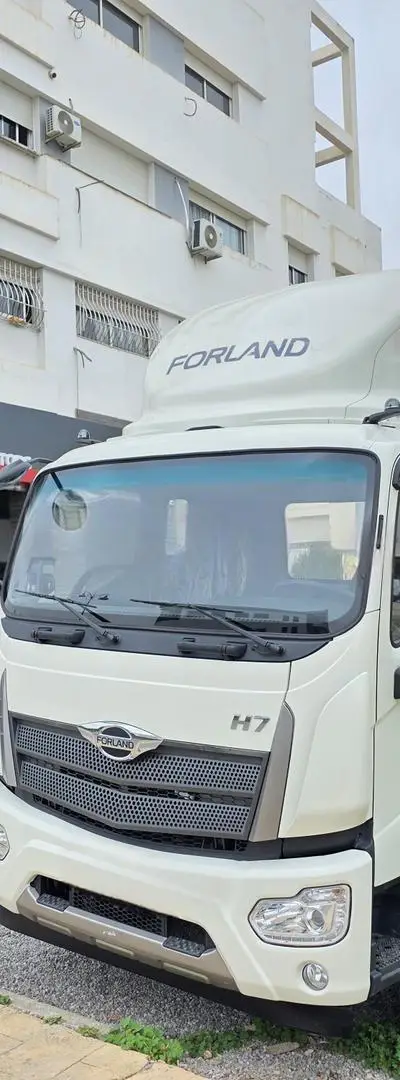 Camion 18 tonnes Forland H7