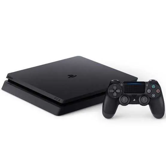 Playstation 4 avec 4 jeux