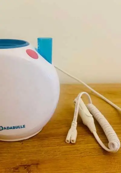 Chauffe biberon avec 2 câbles (voiture et normal)