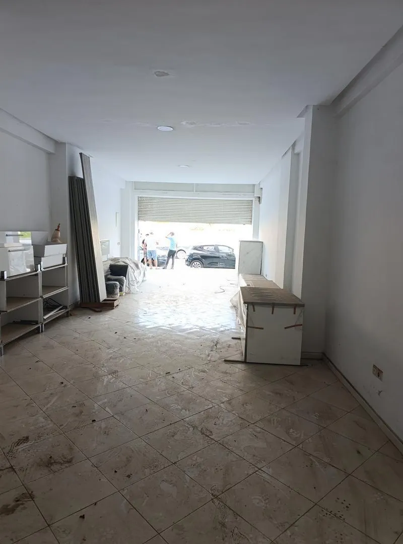 Magasin 73m² à louer centre-ville