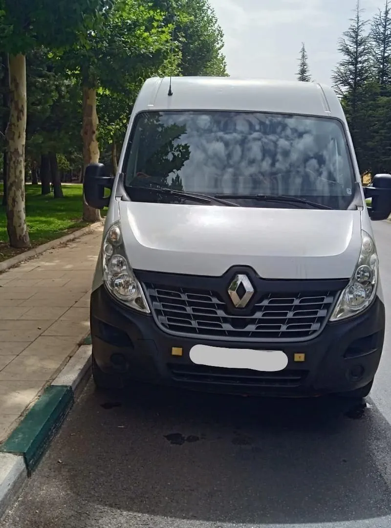 Renault Master Diesel Manuelle 2018 à Ifrane