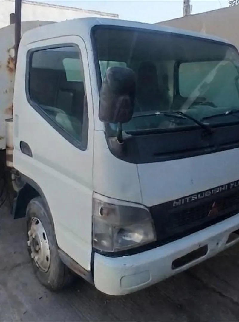 Mitsubishi Fuso 2015